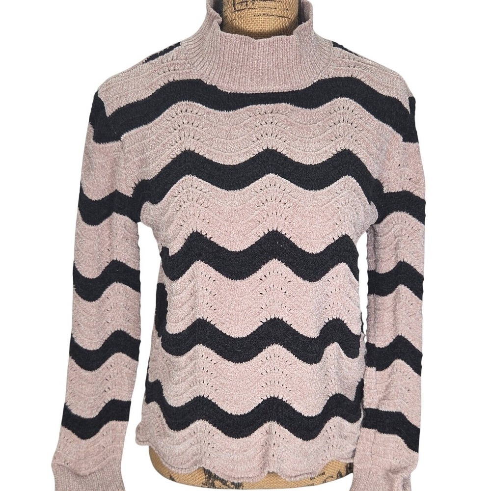 Love Scarlett Sweater Womens M Beige Black Chevron Wave Mock Neck Excellent Y2K